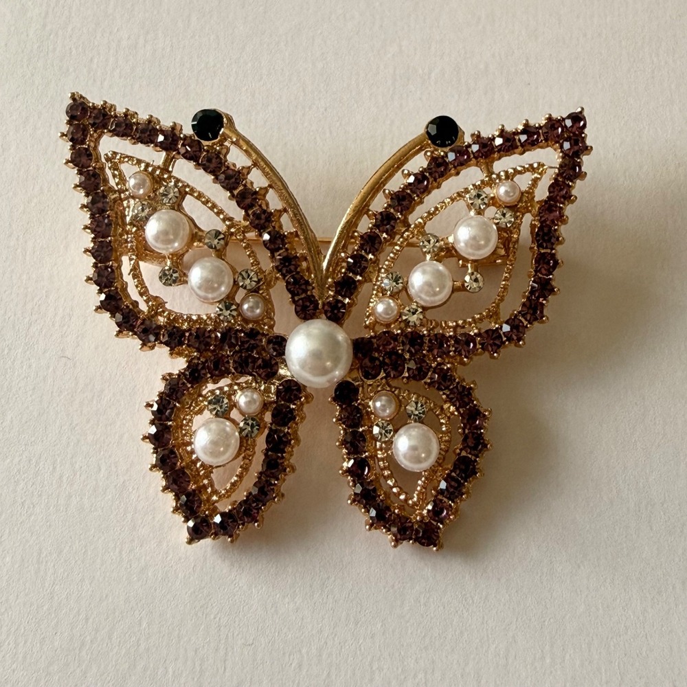 Mint Butterfly Brooch Pin‎ Gold Tone Rosewood Rhinestone Faux Pearl Insect